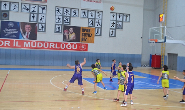 U12 Baskette TOKİ İlköğretim Okulu farklı kazandı