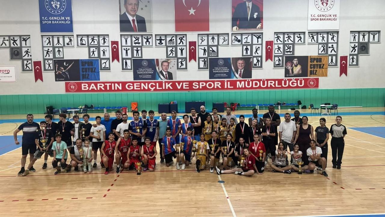 3x3 BasketbolTurnuvası Tamamlandı