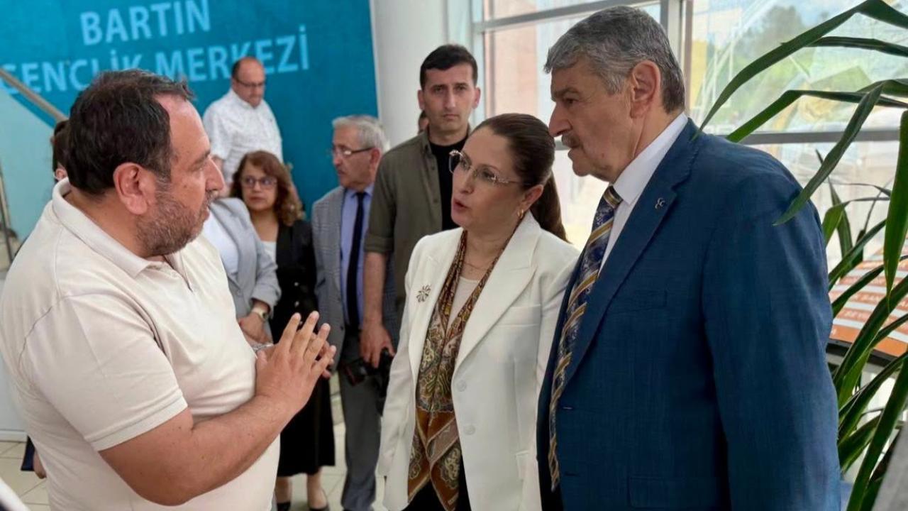Akın tek tek inceledi
