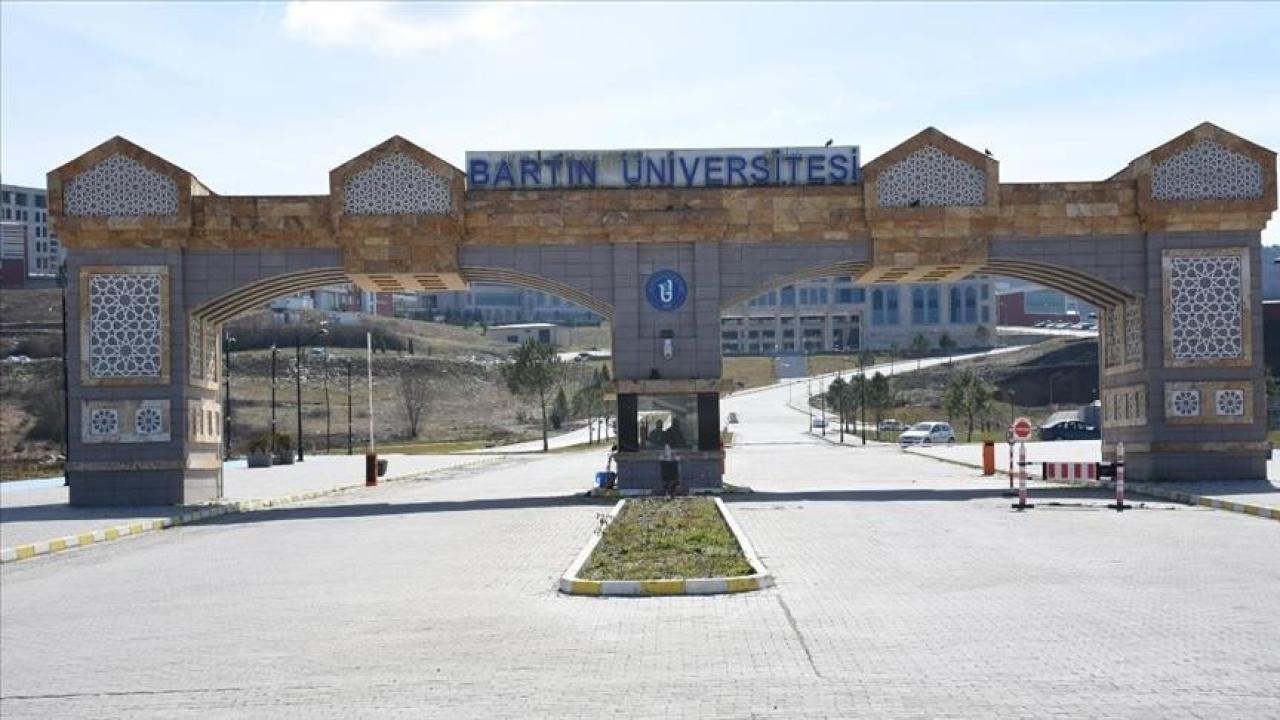 BARÜ Kutlubey Yerleşkesi’ne “Spor Dostu Kampüs” ünvanı verildi