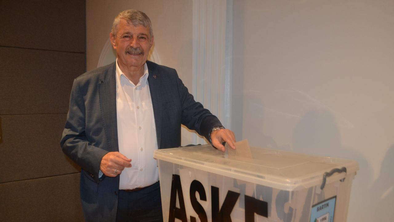 Cemal Akın ASKF Kongresine Katıldı