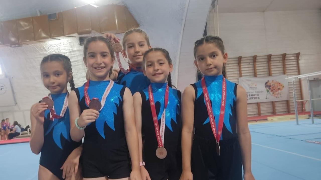 Cimnastik'de Yarı Final Başarısı