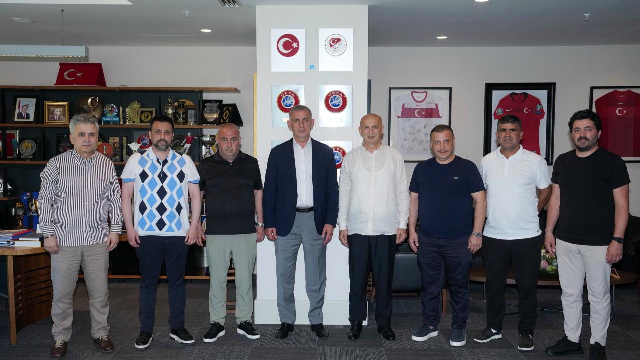 Hacıosmanoğlu, TFF Amatör İşler Kurulu ile Bir Araya Geldi