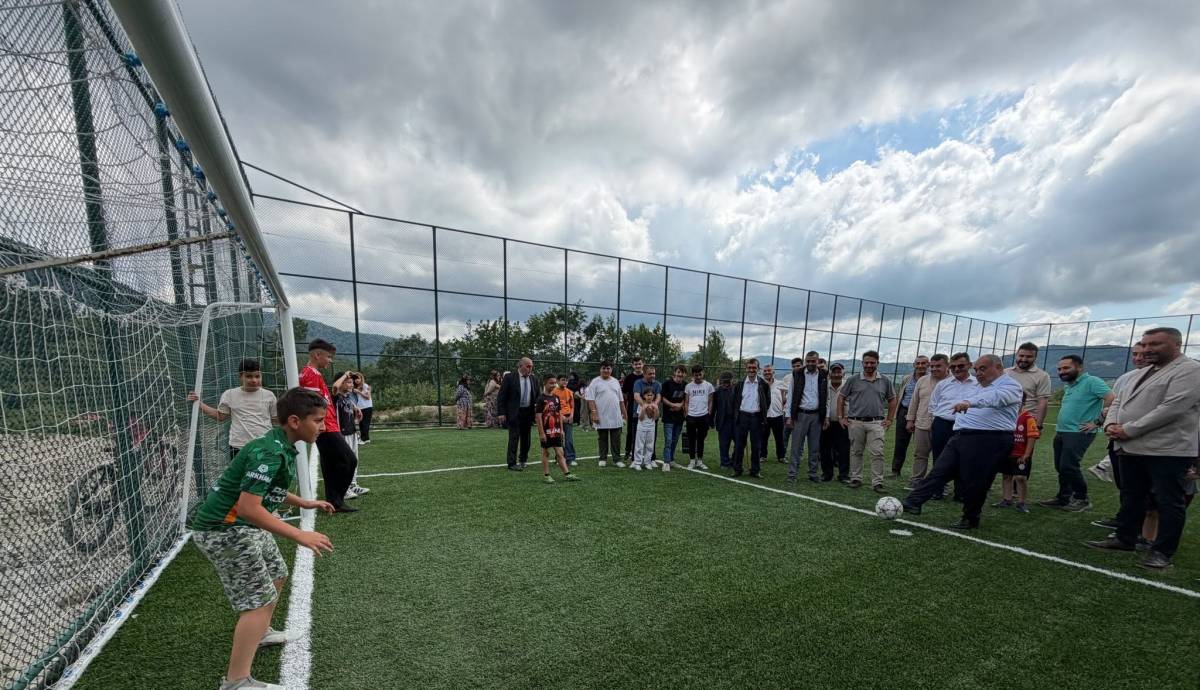 MİLLETVEKİLİ ALDATMA'A SEVGİ SELİ