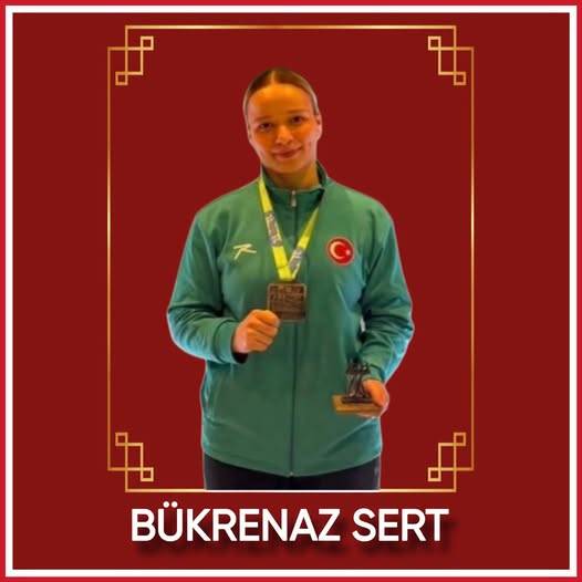 Cemal Akın'dan Şampiyon Güreşçiye Tebrik
