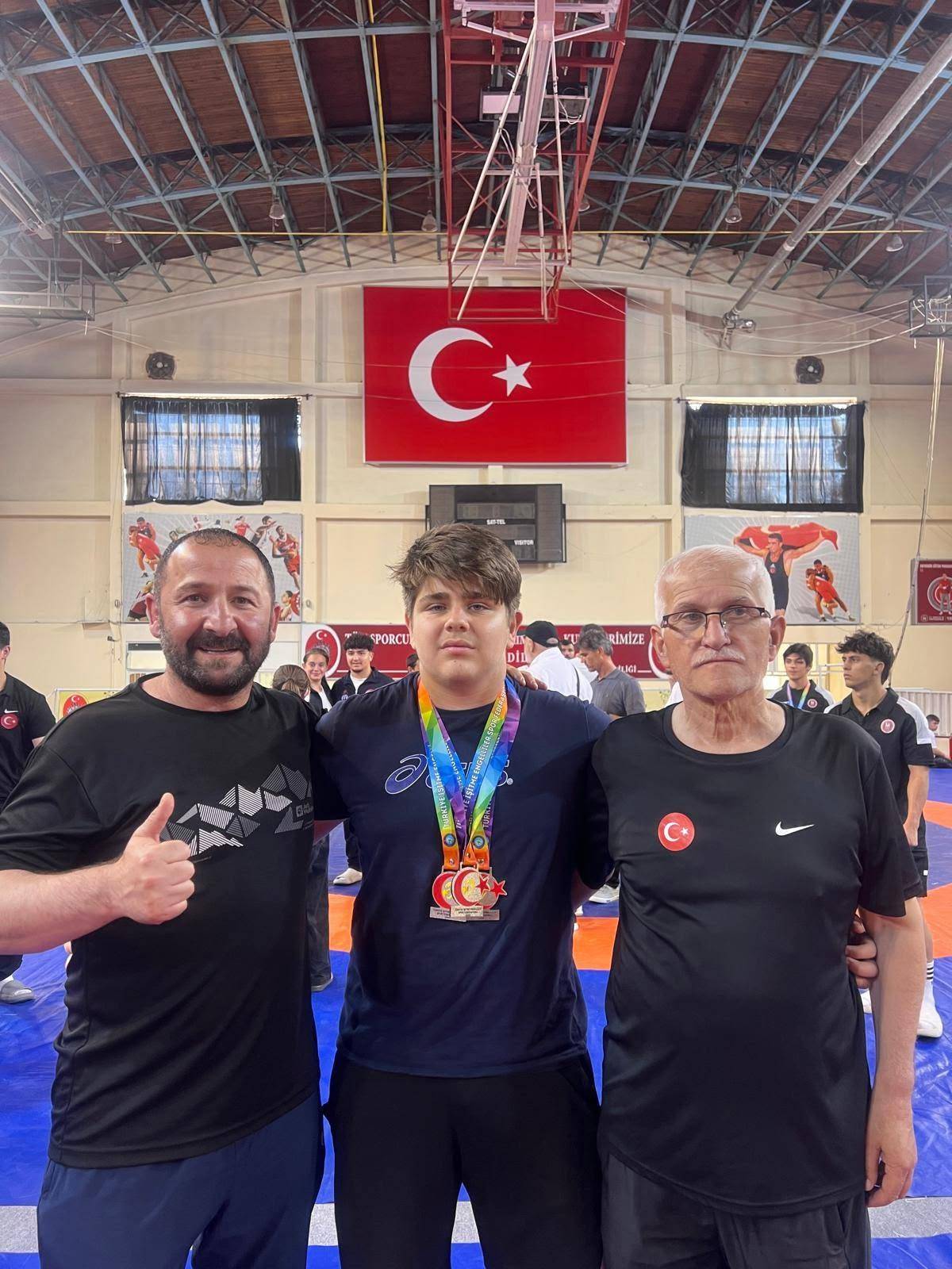Sessiz Şampiyonlarımızdan Türkiye Madalyası!