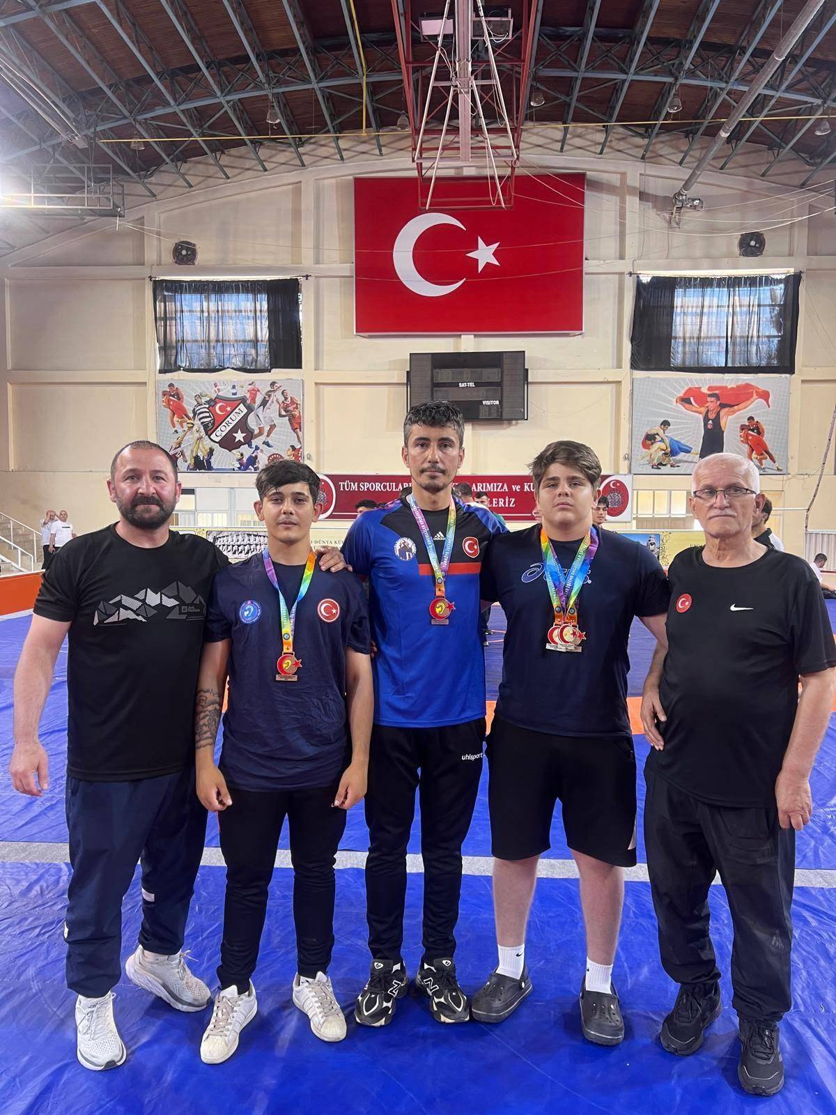 Sessiz Şampiyonlarımızdan Türkiye Madalyası!