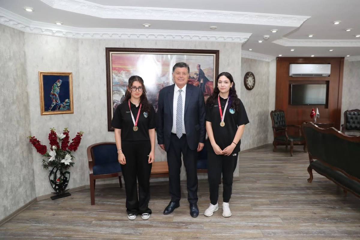 Şampiyon Sporculardan Yalçınkaya'ya Ziyaret