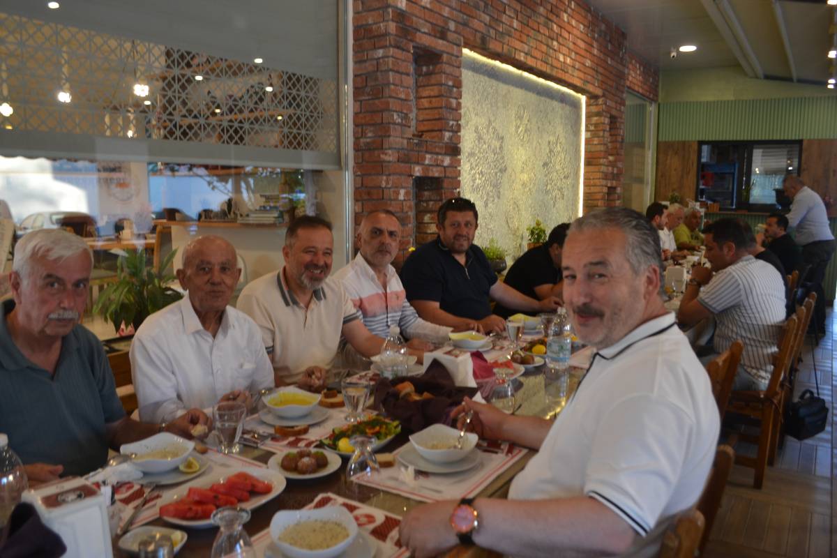 ASKF Dayanışma Yemeği Düzenledi