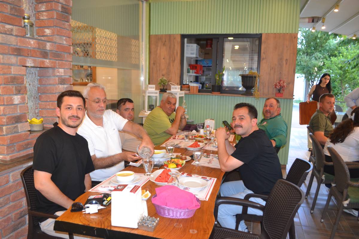 ASKF Dayanışma Yemeği Düzenledi