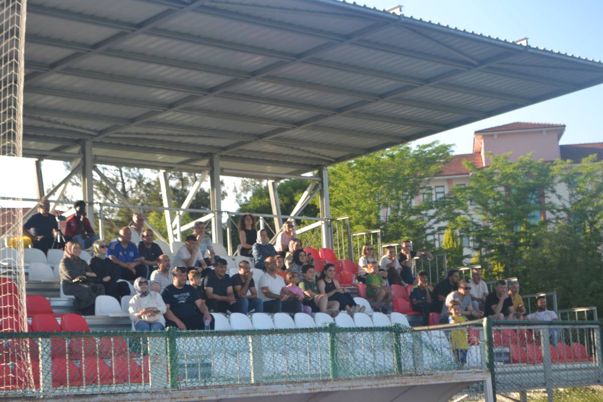 U11 LİGİ'NDE HEYECANLI MAÇLAR