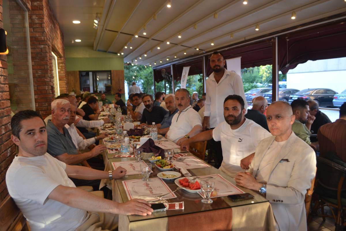 ASKF Dayanışma Yemeği Düzenledi