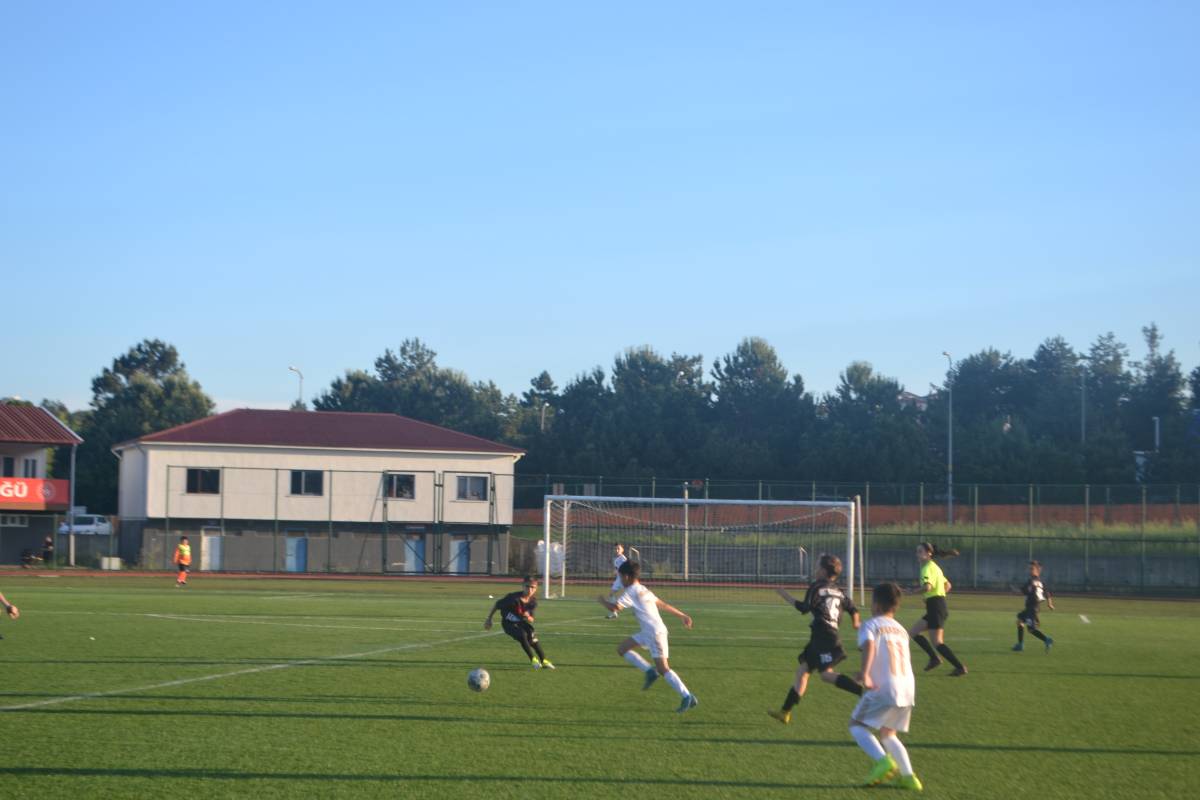U11'de 1-1'lerini yediler