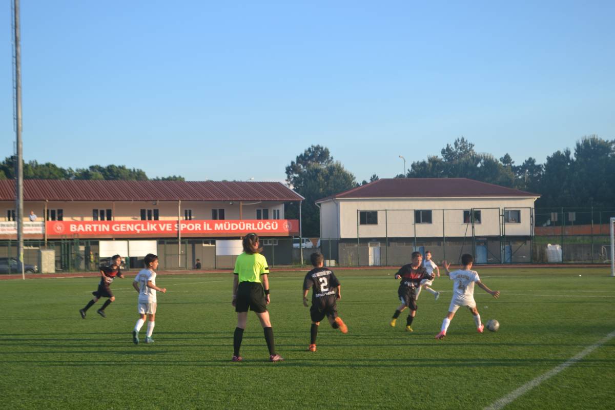 U11'de 1-1'lerini yediler