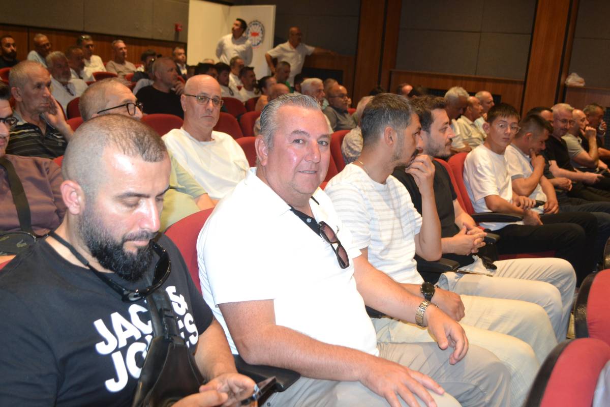 Ferit Kurulan ASKF Kongresine katıldı