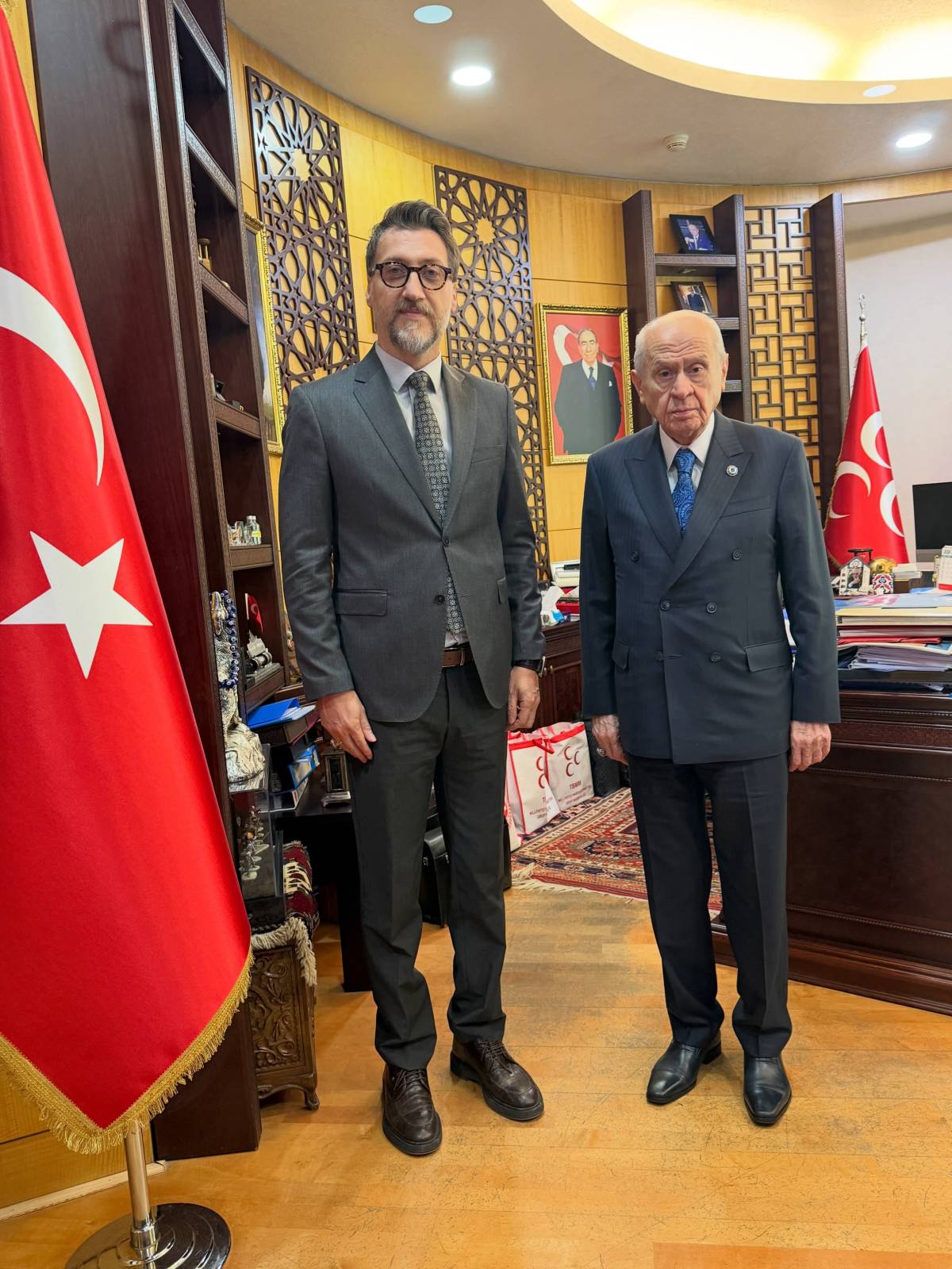 BAHÇELİ İLE GÖRÜŞEN İSİM KİM?