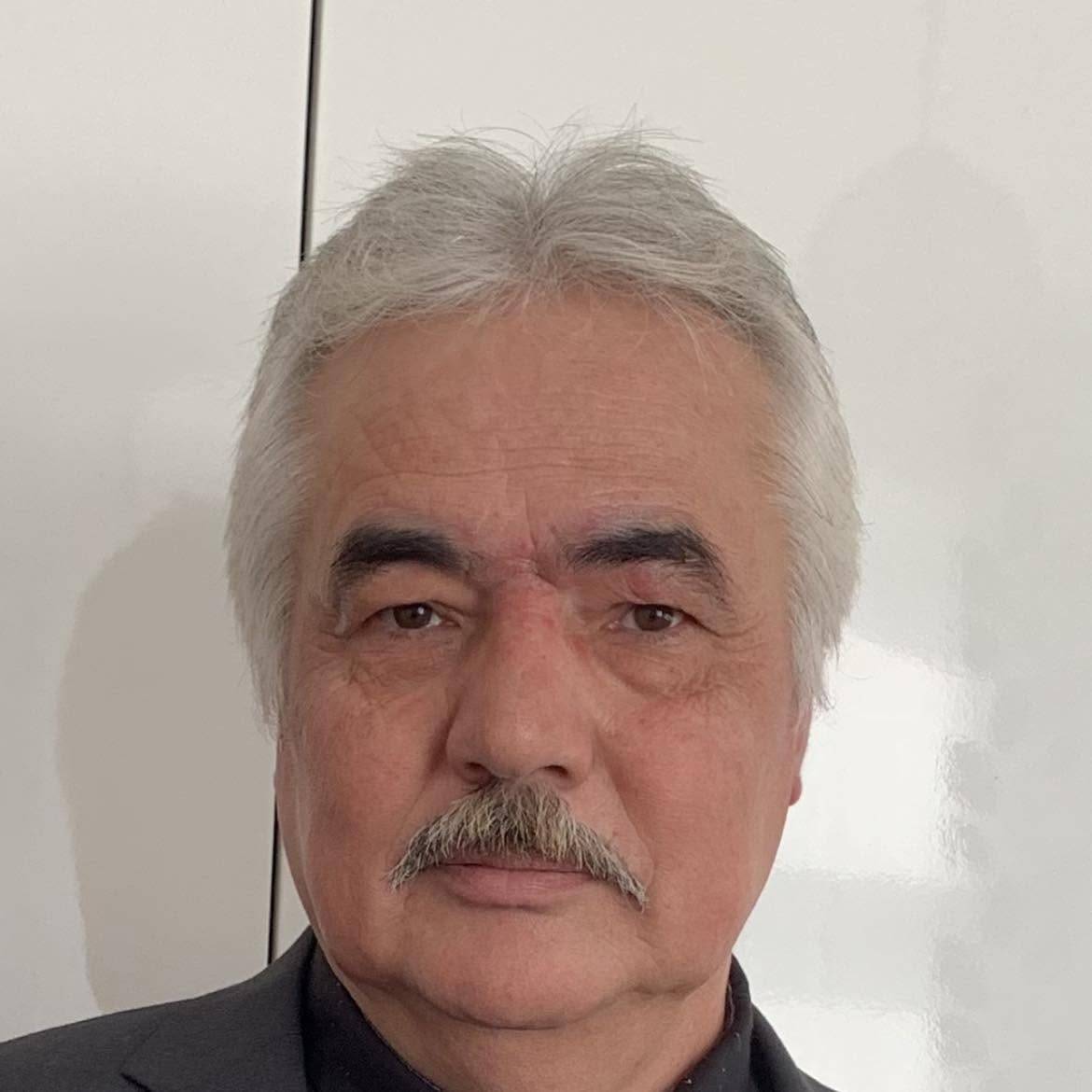 Hani kardeştik?