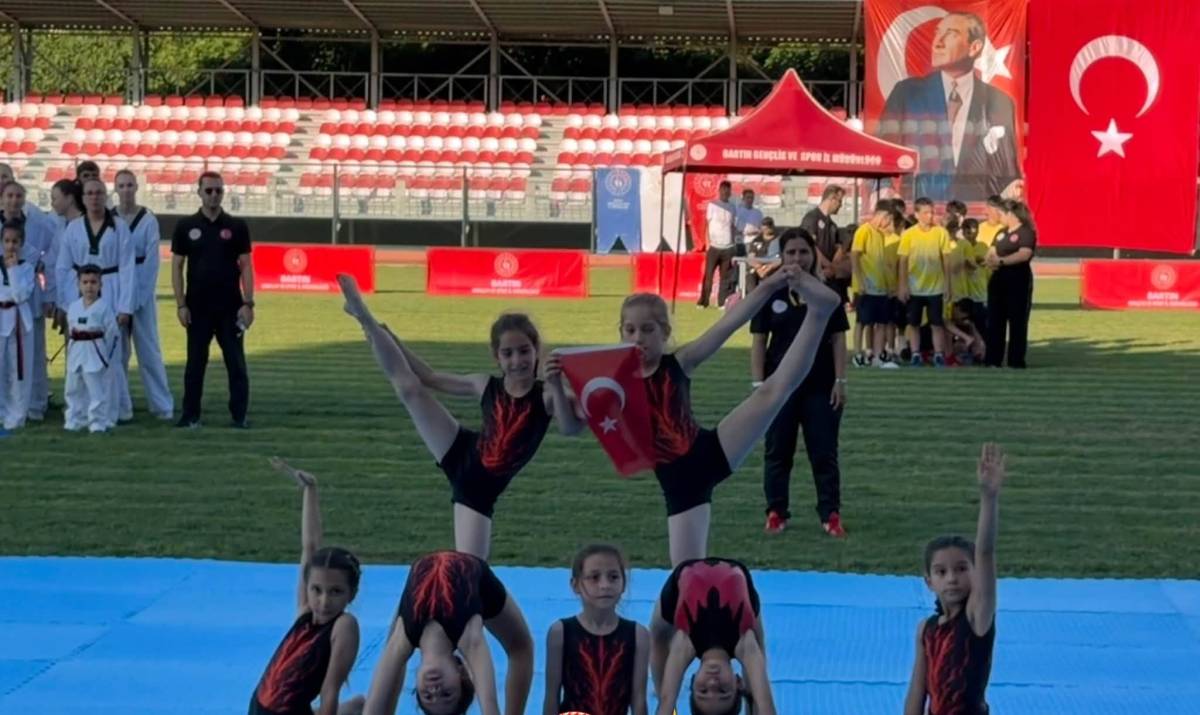 Milletvekili  Aldatmaz Spor Okulları Açılışına Katıldı